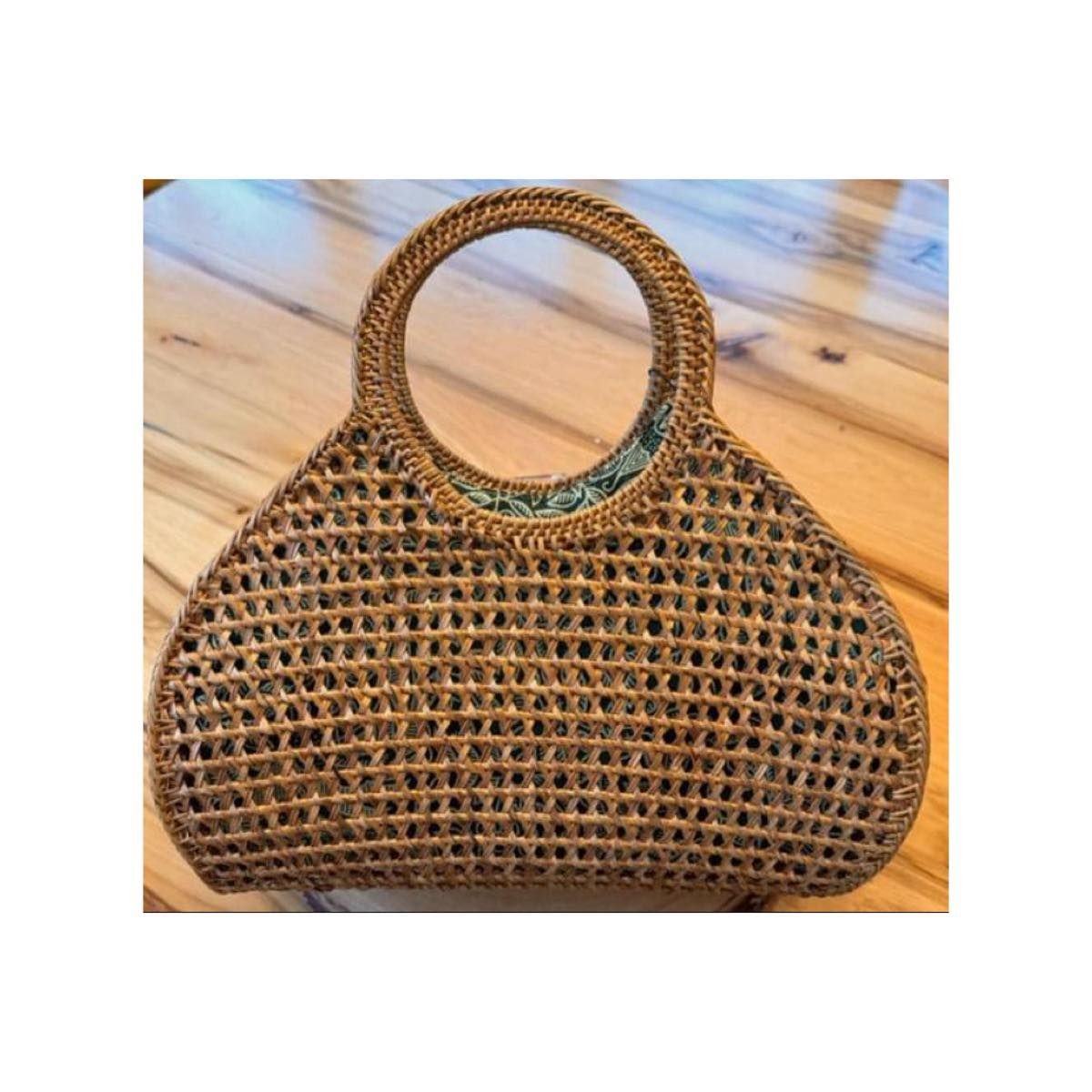 HANDWOVEN PURSE